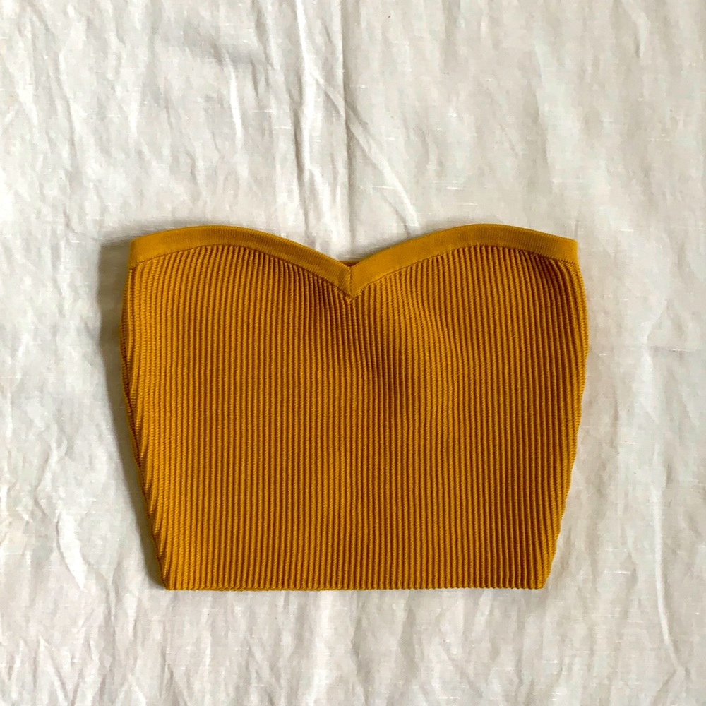 Aritzia Babaton Mustard Crop Top